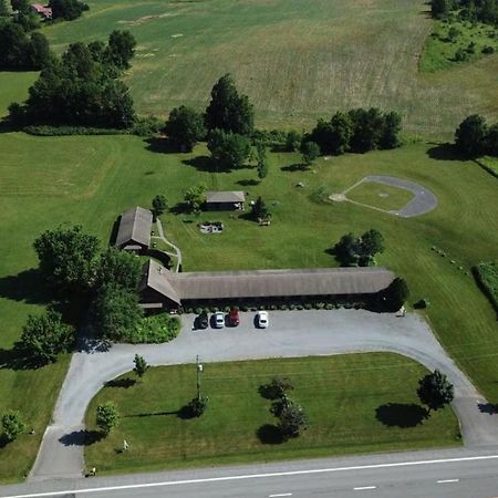 The Meadowlark Inn East Springfield Exteriör bild
